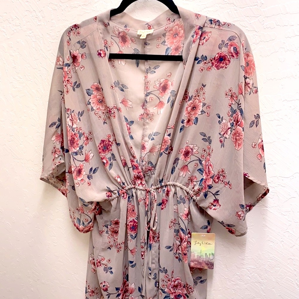 Lily White NWT Mauve Floral Kimono Size L - Picture 7 of 11